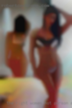 The right women hot person are couple nude rn.