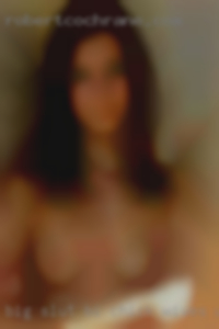 Big slut Bi Chick wives who is down for fun.