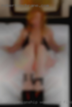 Companionship women and financial fuck help near Milwaukee Wisconsin.