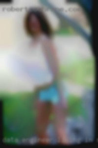 Data Engineer living in South singles Florida.