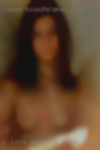 I like playing nude computer woman games from Clarksville MO.