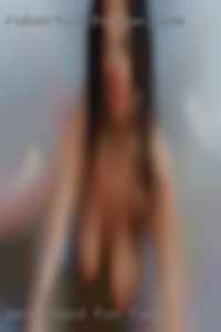 Sexy hood Fun fucking Couple Looking For Fun.